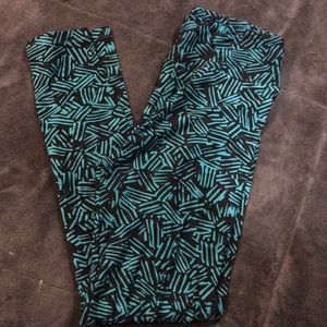 Brand new One Size leggings